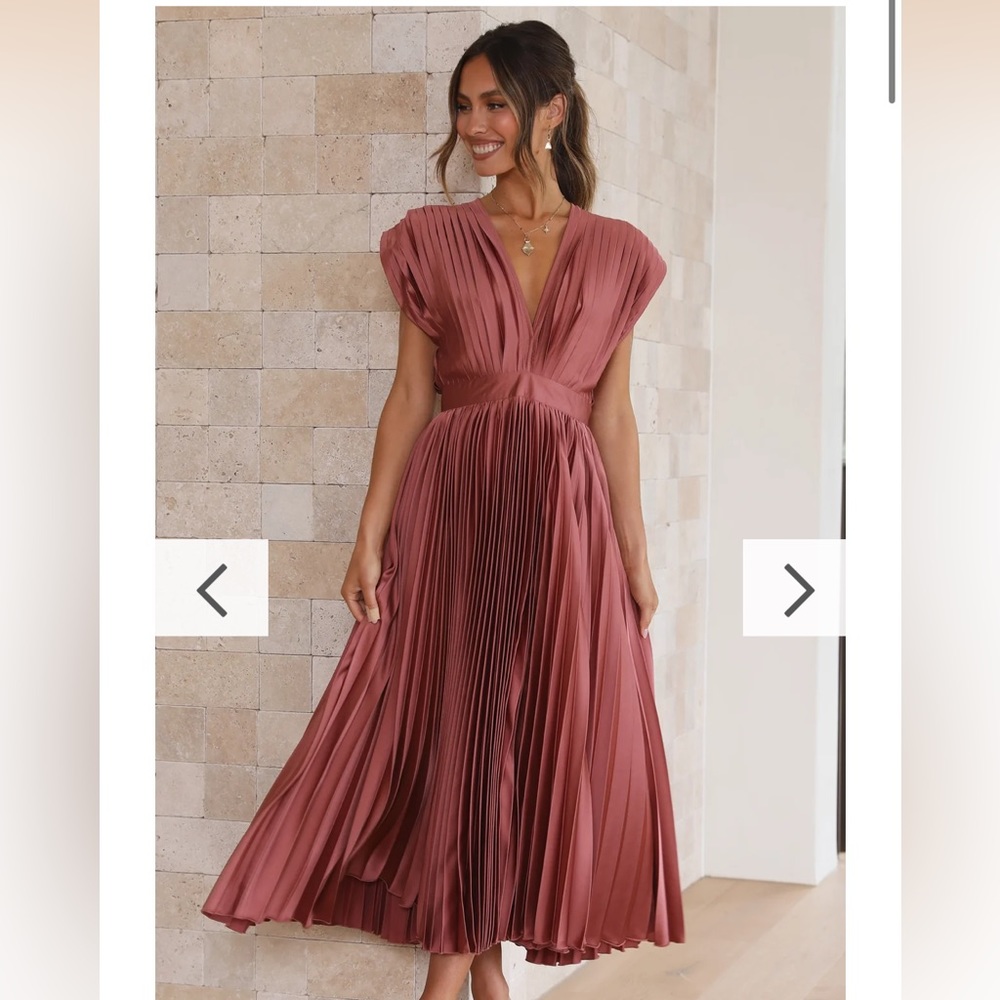 NWT Billy J Gina Dress